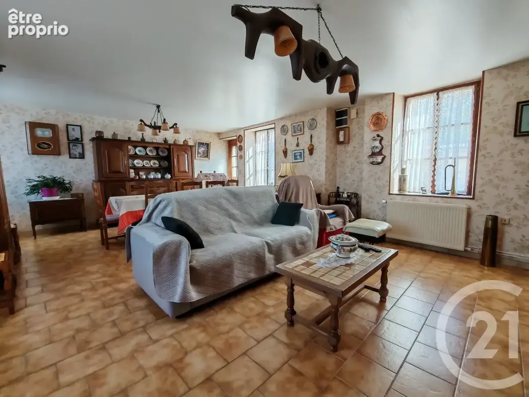 Maison 4 pièces 115 m² à vendre à Chaumont-En-Vexin (60240) - photo 4