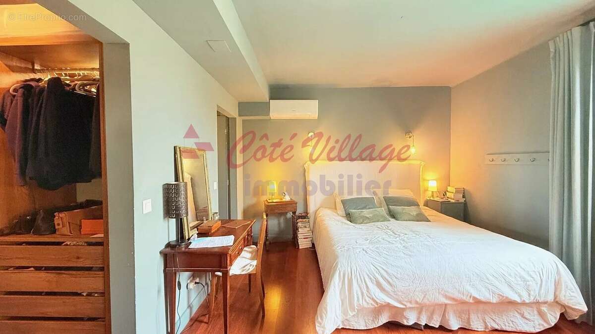 Appartement à FLEURY