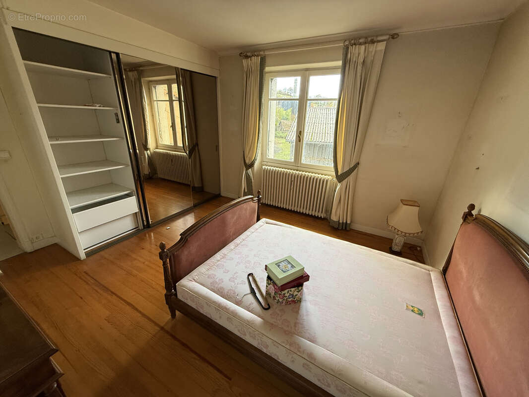 Maison à SAINT-AFFRIQUE