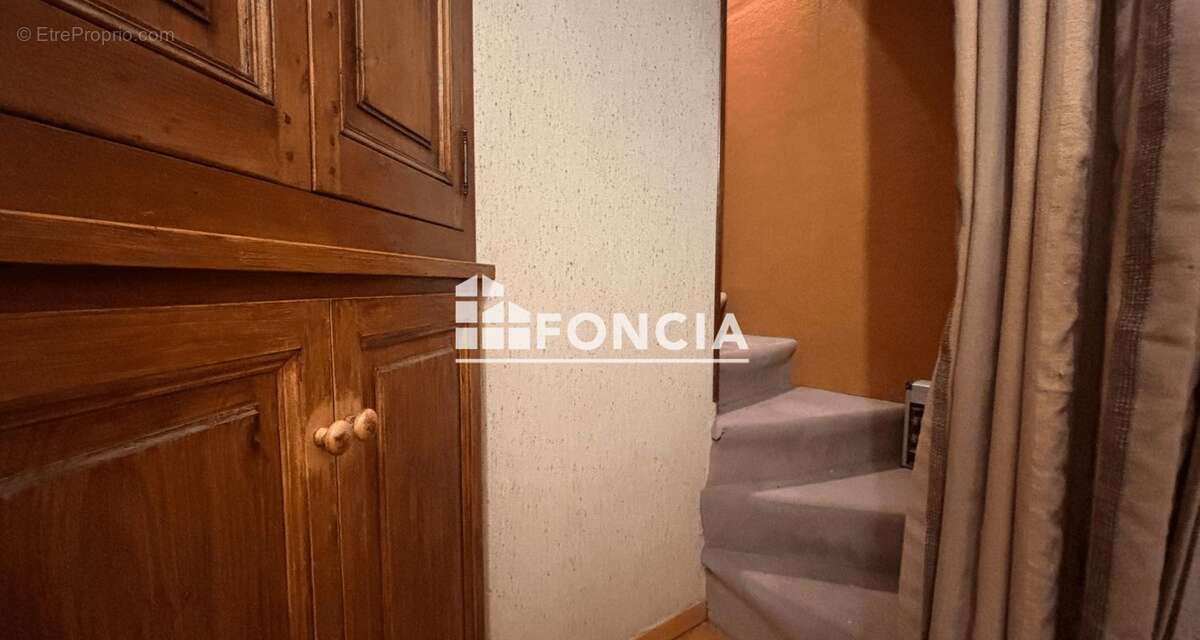 Appartement à LA SALLE-LES-ALPES