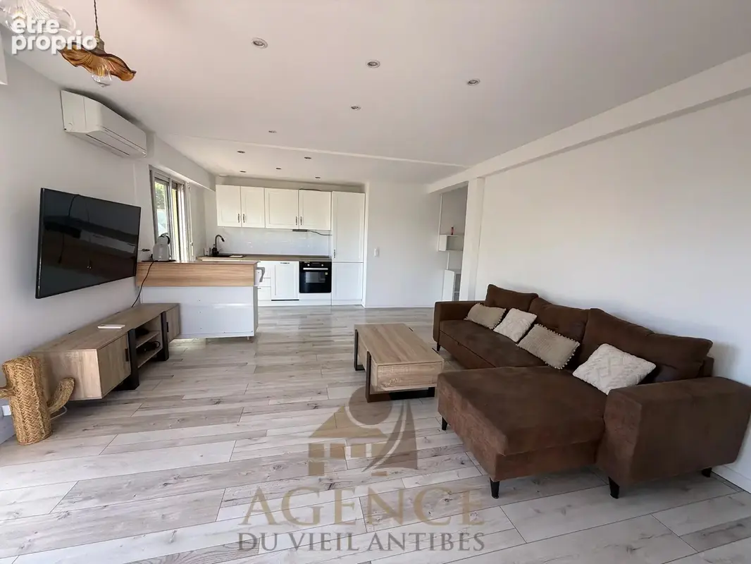 Antibes – 3 pièces 62 m² – 24 m² d’extérieurs – rénové – dernier étage – triple exposition – parking & cave - photo 5