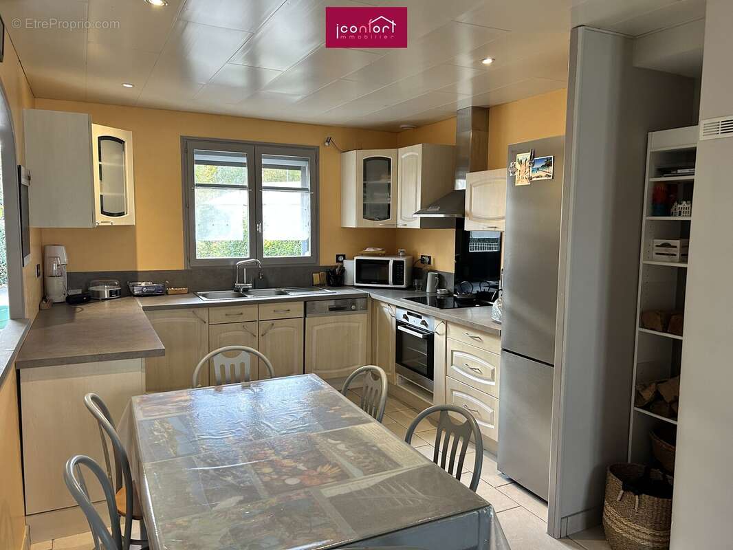 Maison à SAINT-SEBASTIEN-SUR-LOIRE