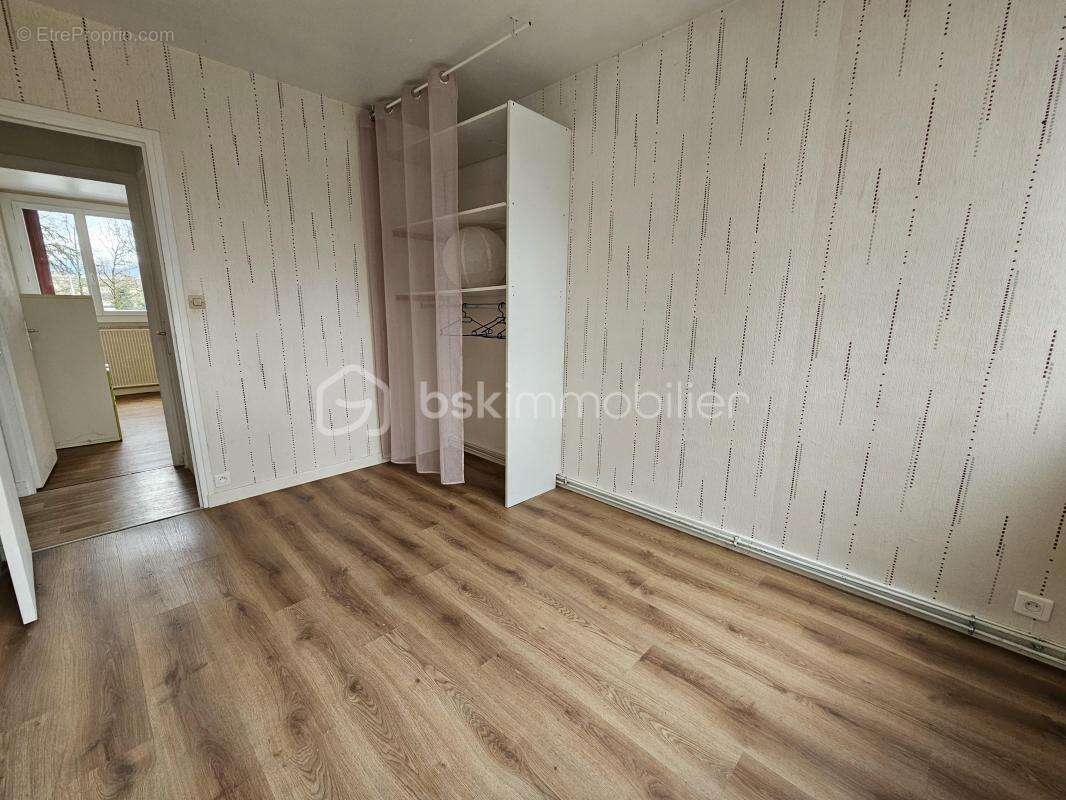 Appartement à MEYLAN