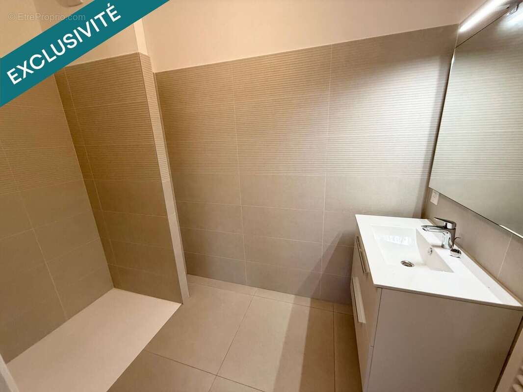 Photo 4 - Appartement à FREJUS