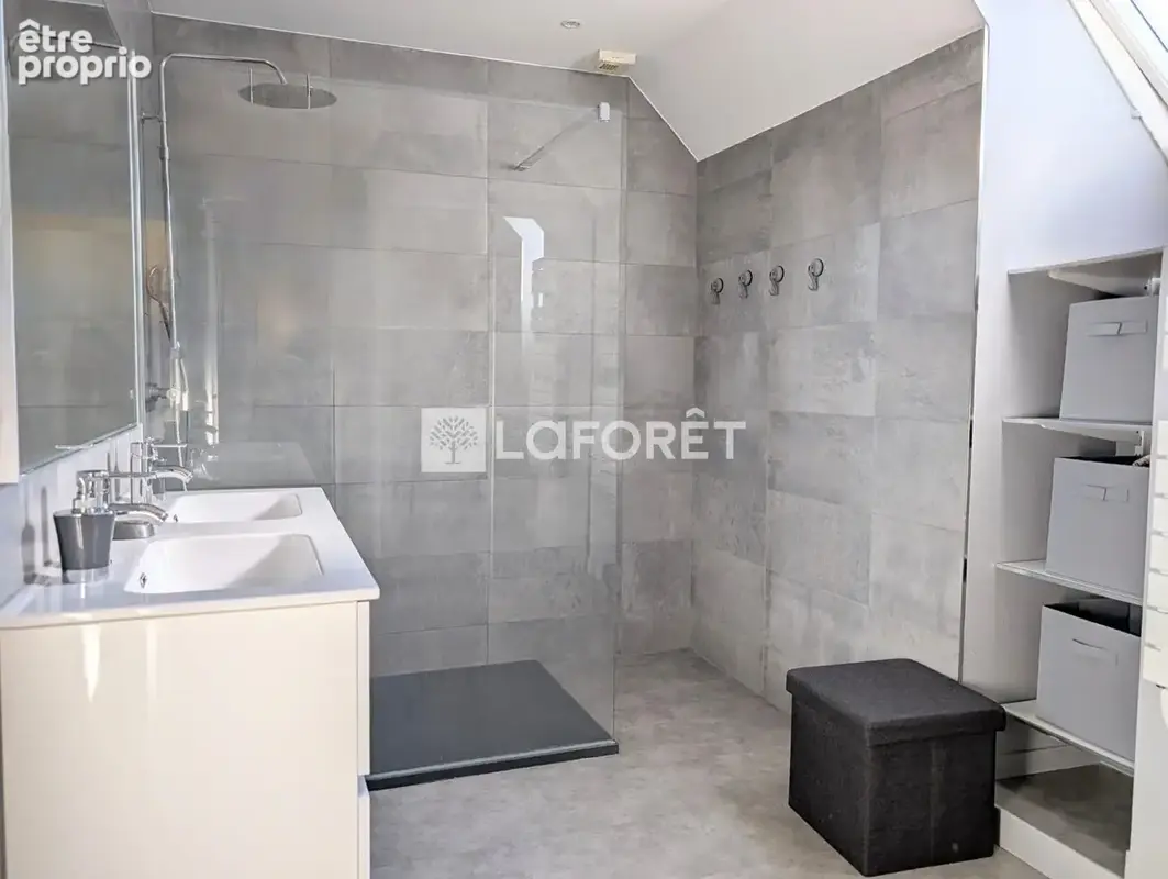 Maison axe SAINT-VIT/QUINGEY 6 pièce(s) 165 m2 - photo 8