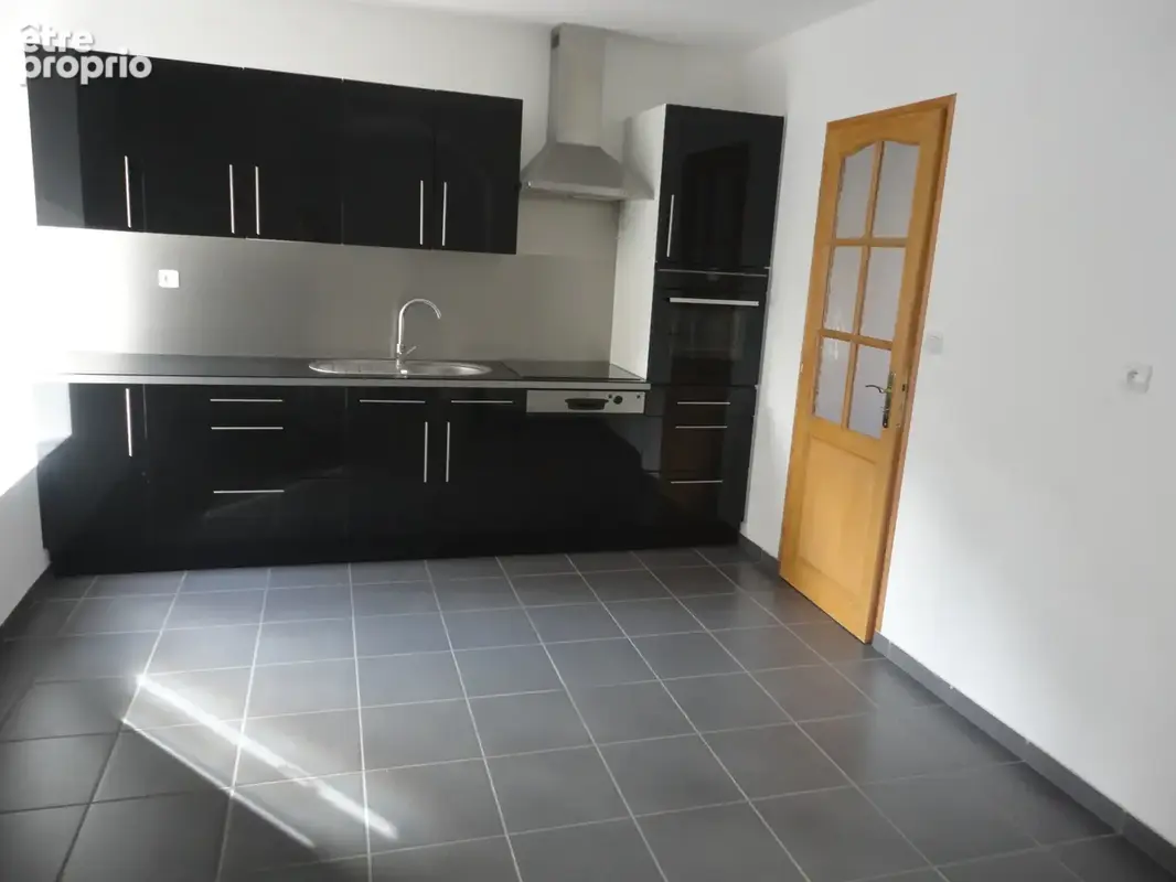réf 4034 - Maison/appartement triplex en hyper centre avec stationnement - photo 2
