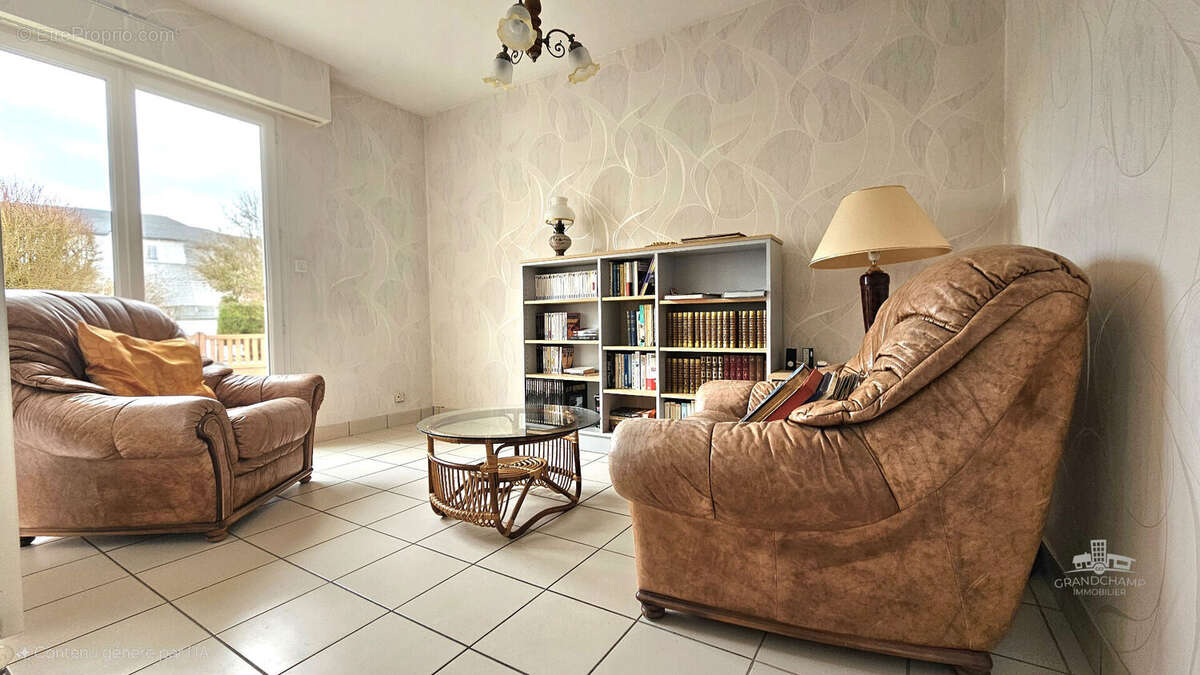 Maison à LA CHAPELLE-SUR-ERDRE