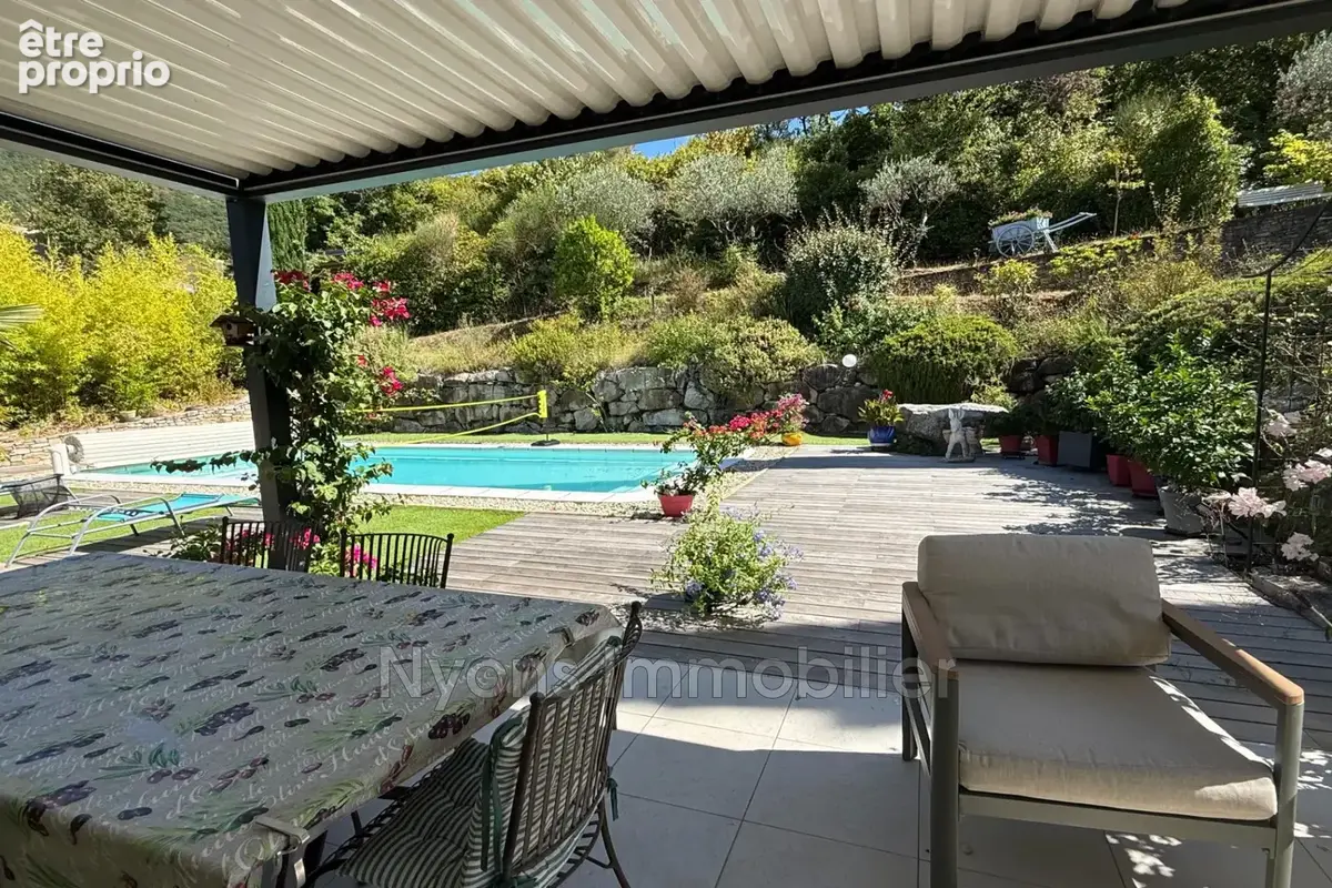 Maison 200 m² à vendre à Nyons (26110) - photo 3