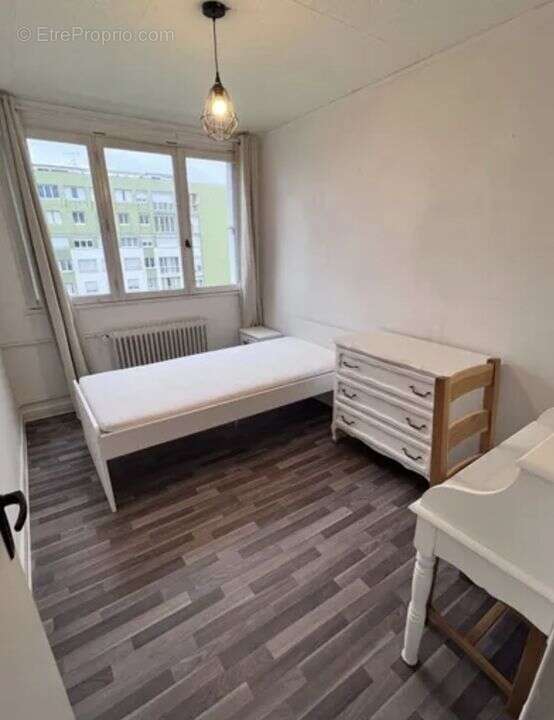 Appartement T4, Orléans la source, proche université, proche - Appartement à ORLEANS