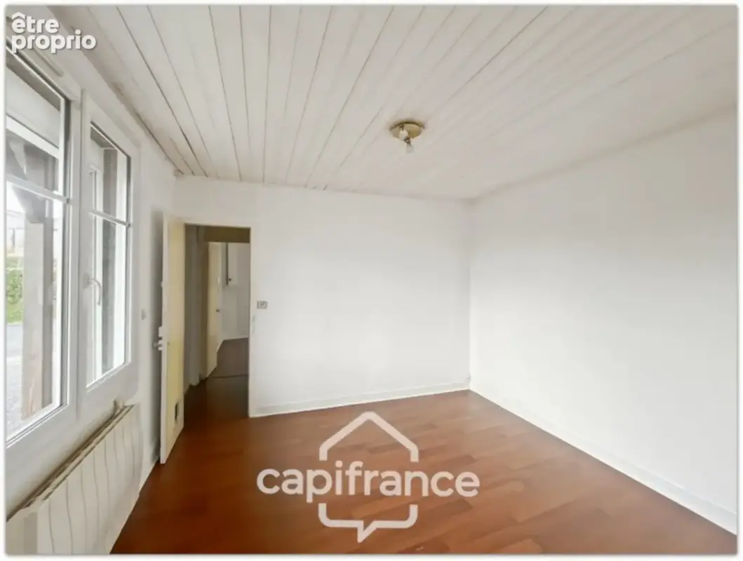 Maison 5 pièces, 3 chambres, terrain de 540 m² et dépendance - photo 3