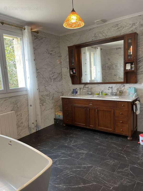 Propriete  en  pierre - photo 11