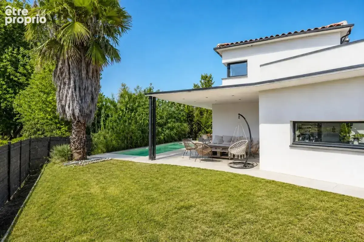 Maison de 6 pièces de 179 m² à Vauvert - photo 3