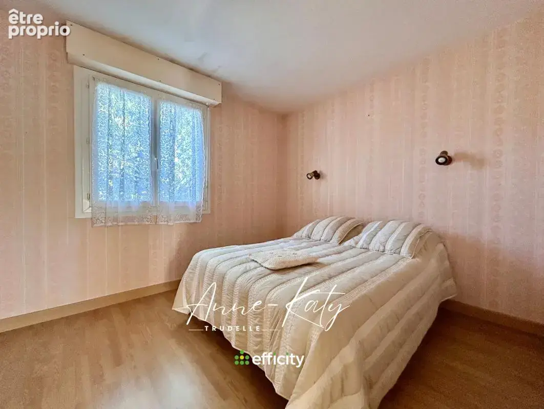 Maison 5 pièces 94 m² à vendre à Saint-Georges-De-Pointindoux (85150) - photo 6