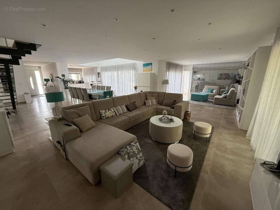 Photo 7 - Maison à LIMONEST