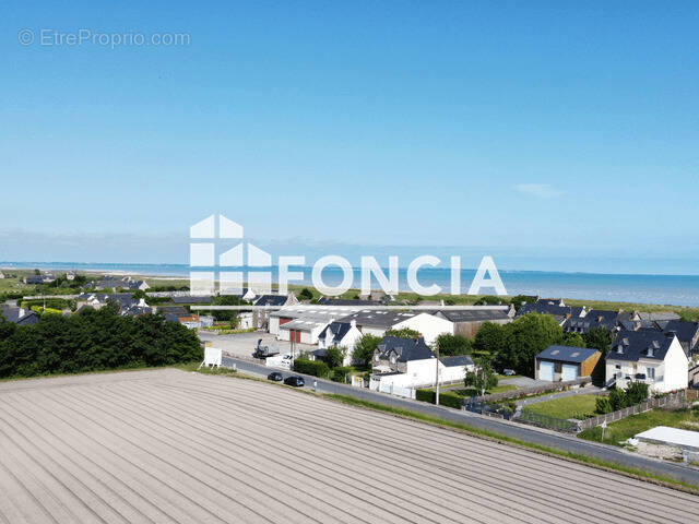 Terrain à CHERRUEIX