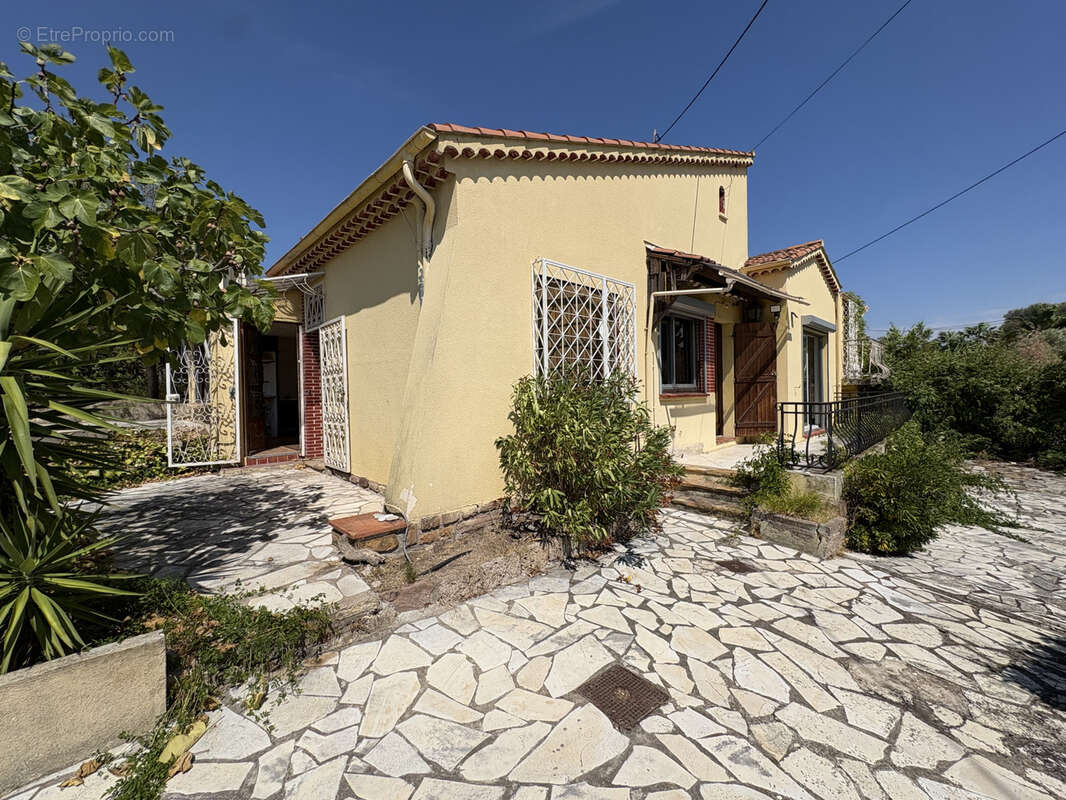 Maison à SAINT-RAPHAEL