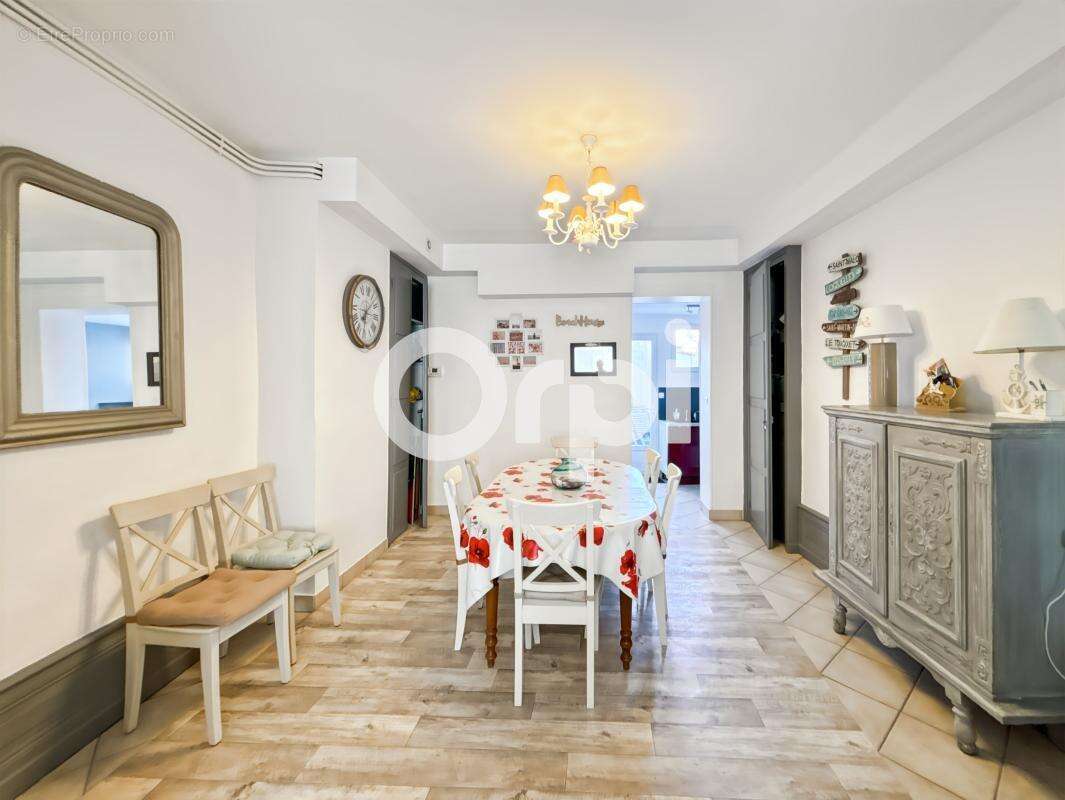 Maison à LE PORTEL
