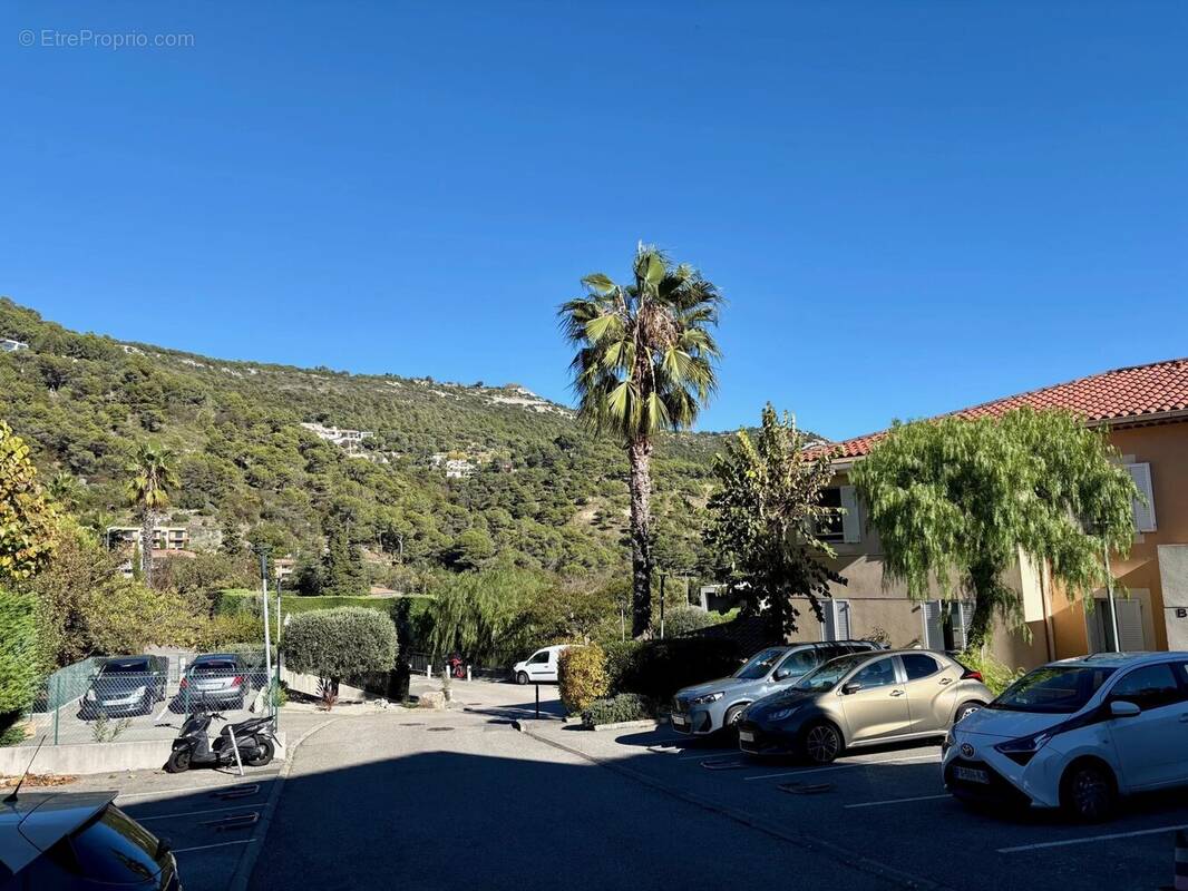 Appartement à EZE