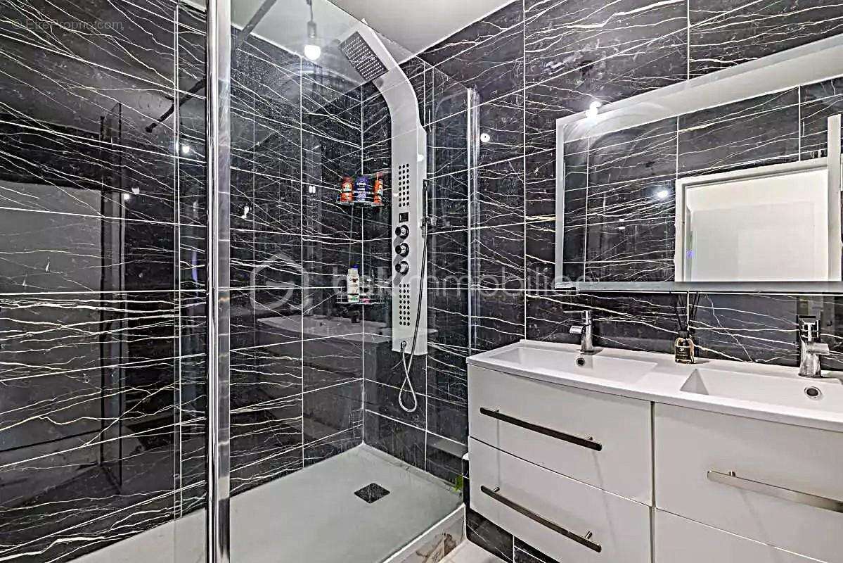 Appartement à JOINVILLE-LE-PONT