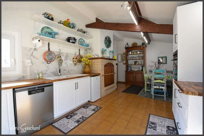 Maison à MONTPON-MENESTEROL