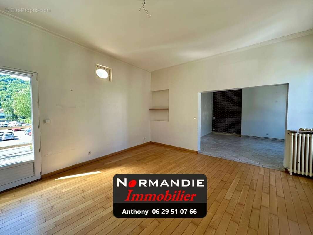 Appartement à LILLEBONNE