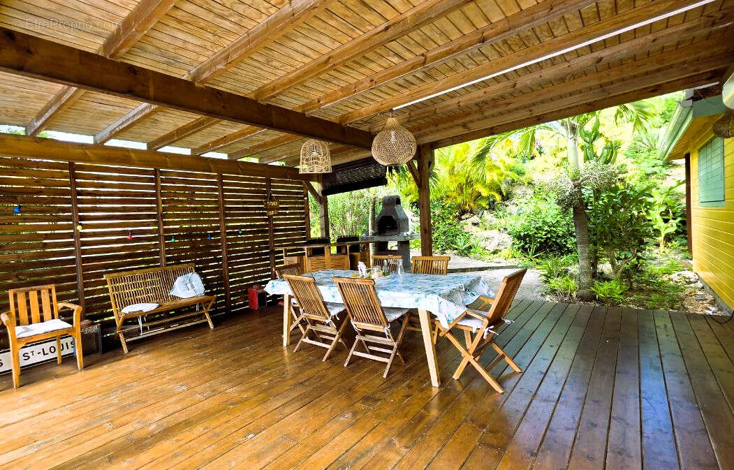 Maison à GRAND-BOURG