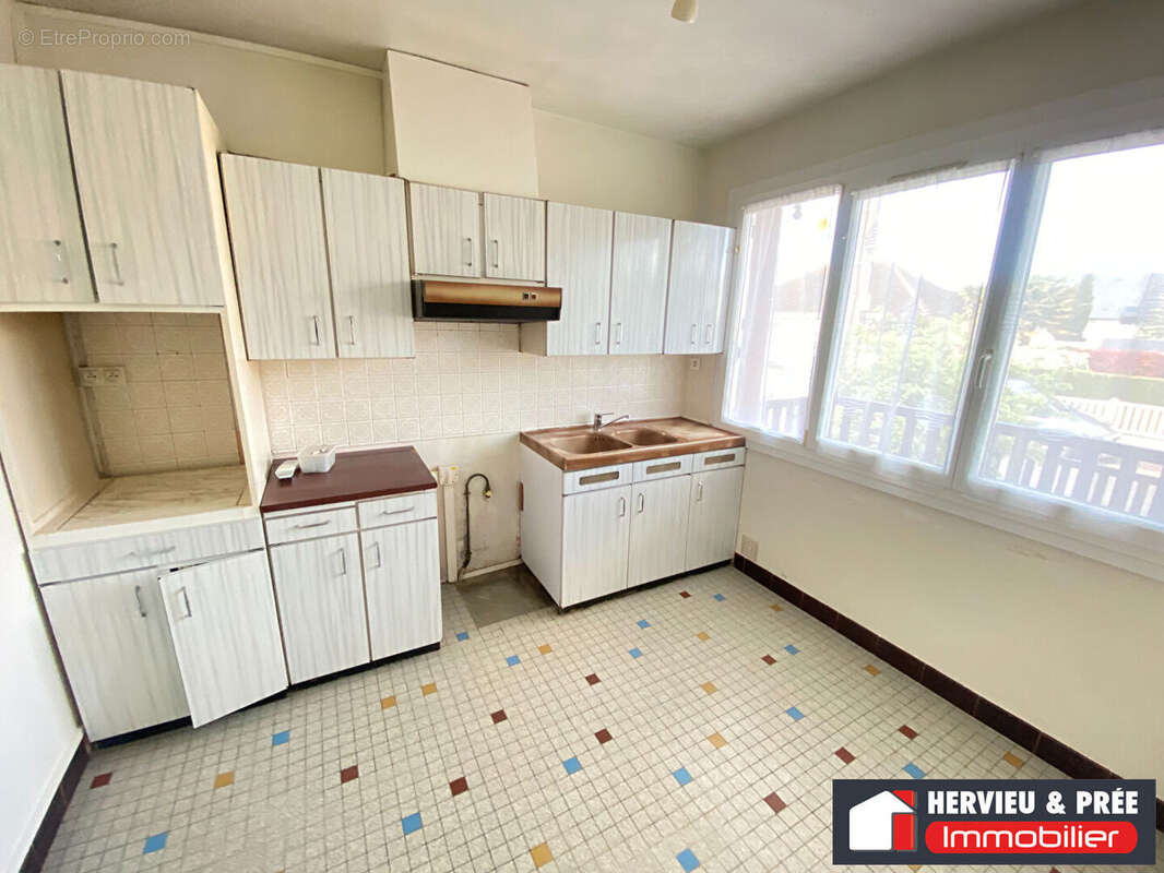 Maison à LUC-SUR-MER