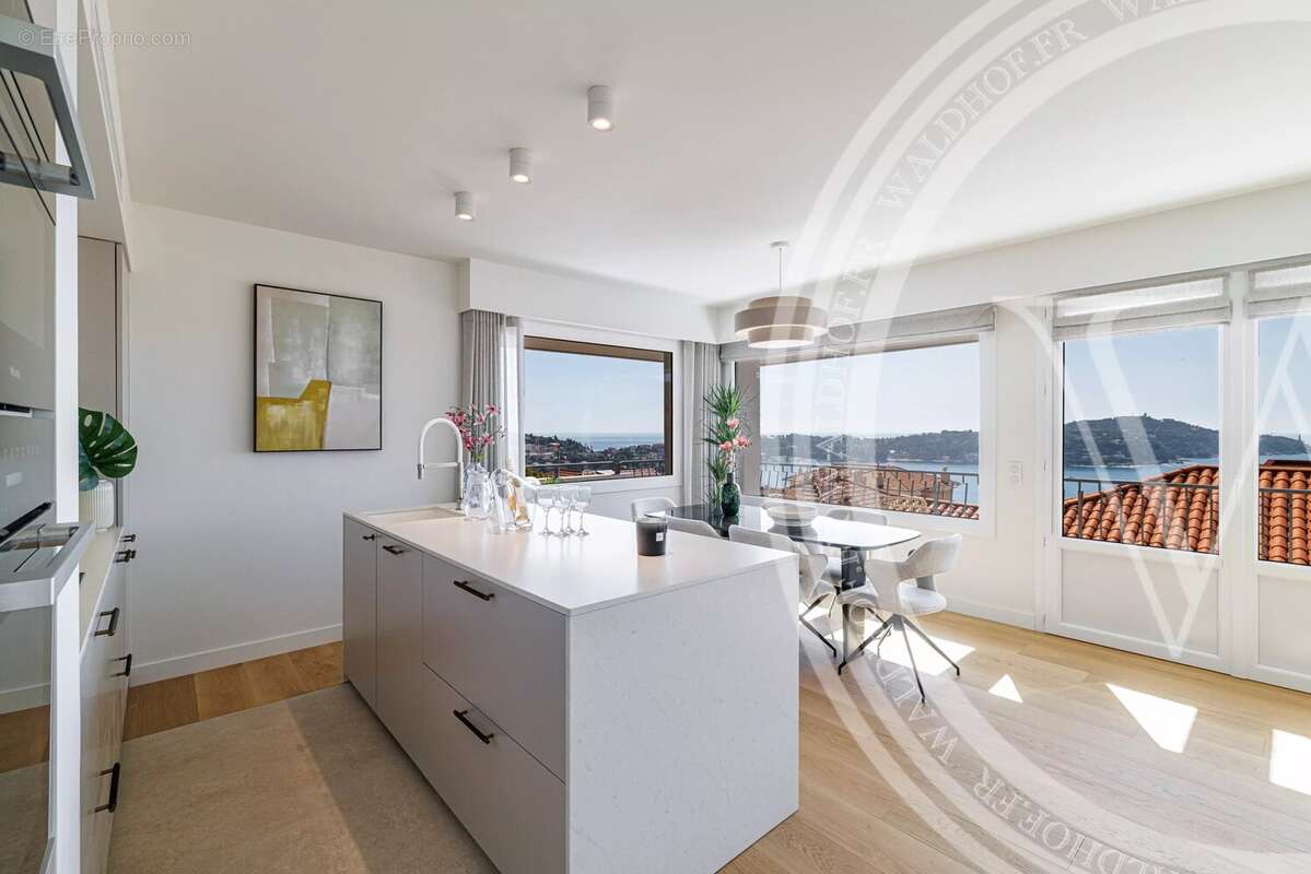 Appartement à VILLEFRANCHE-SUR-MER