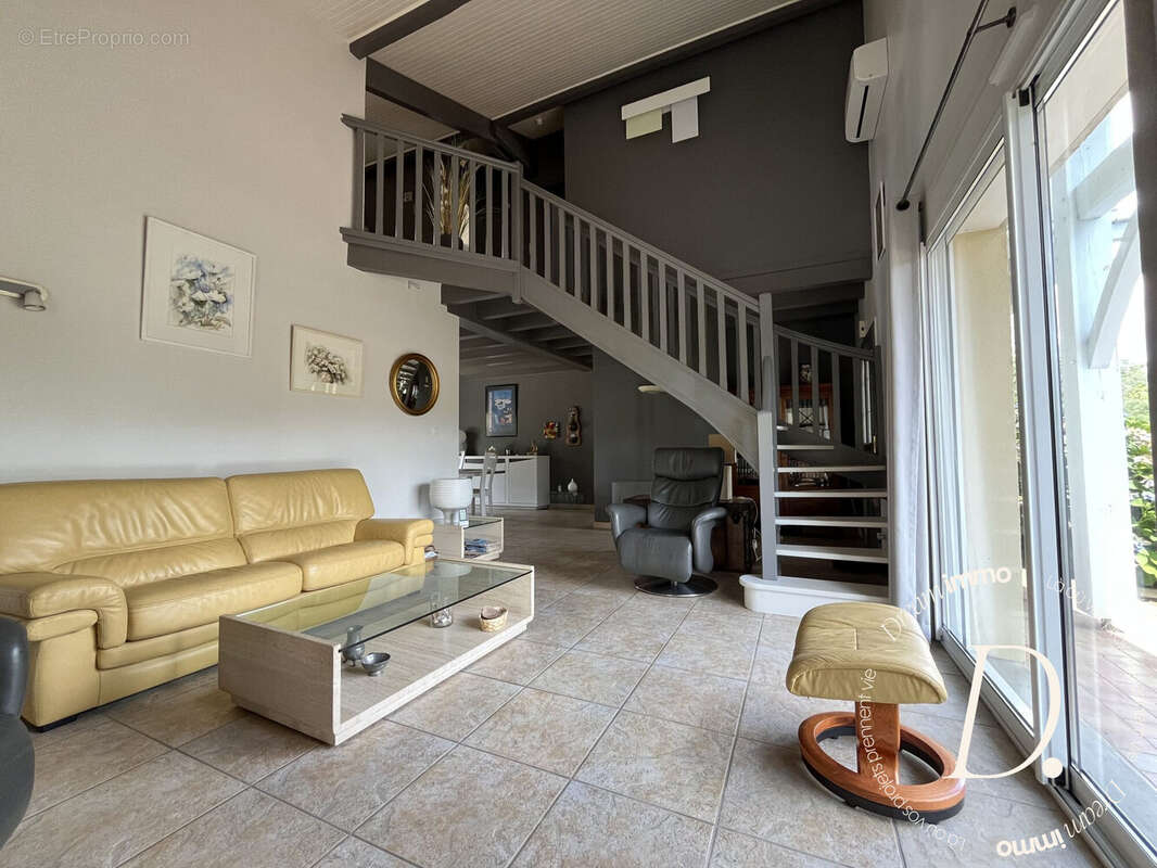 Maison 170 m² à Herm  - photo 6