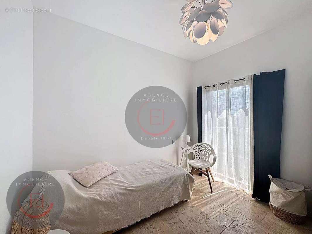 Maison à LES ADRETS-DE-L&#039;ESTEREL