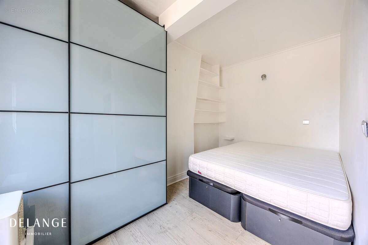 Appartement à PARIS-12E