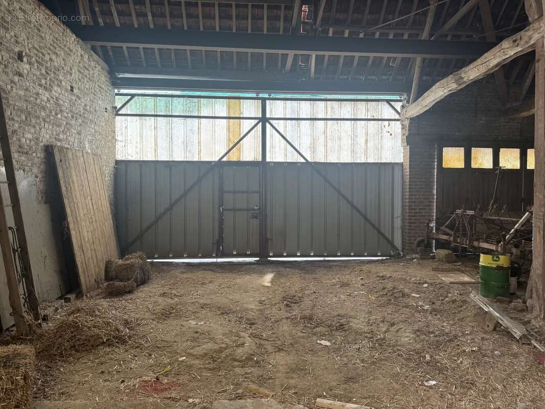 Corps de ferme 170 m² - photo 20