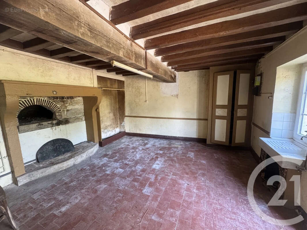 Maison 64 m² à Chevroches  - photo 8