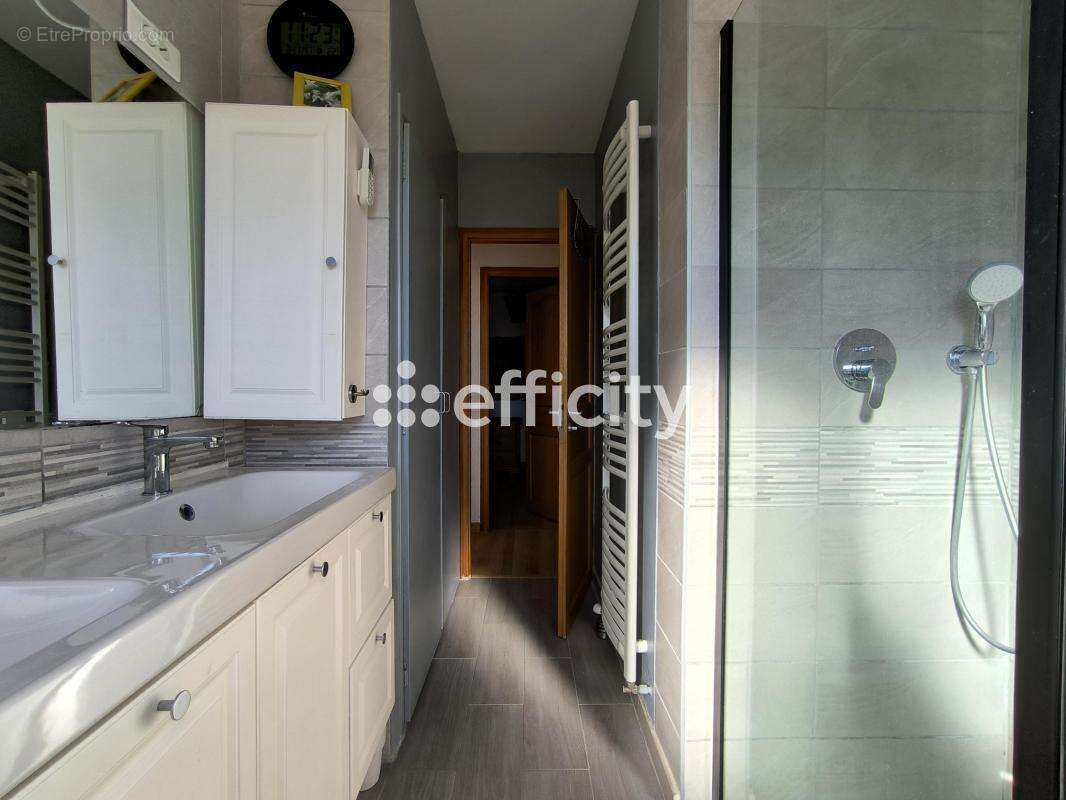 Maison à FRONTIGNAN