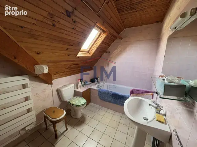 Gamaches, maison avec sous -sol et 2 dependances - photo 17