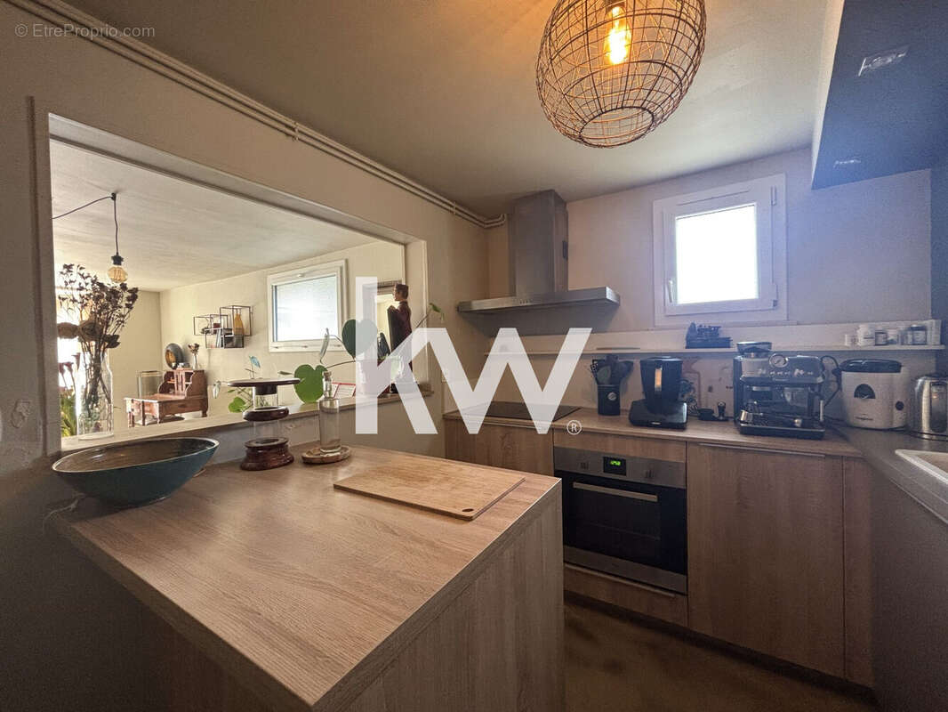 Maison à SAINT-JUST-SAINT-RAMBERT