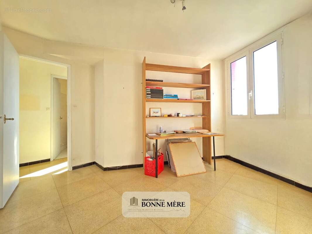 Appartement à MARSEILLE-14E