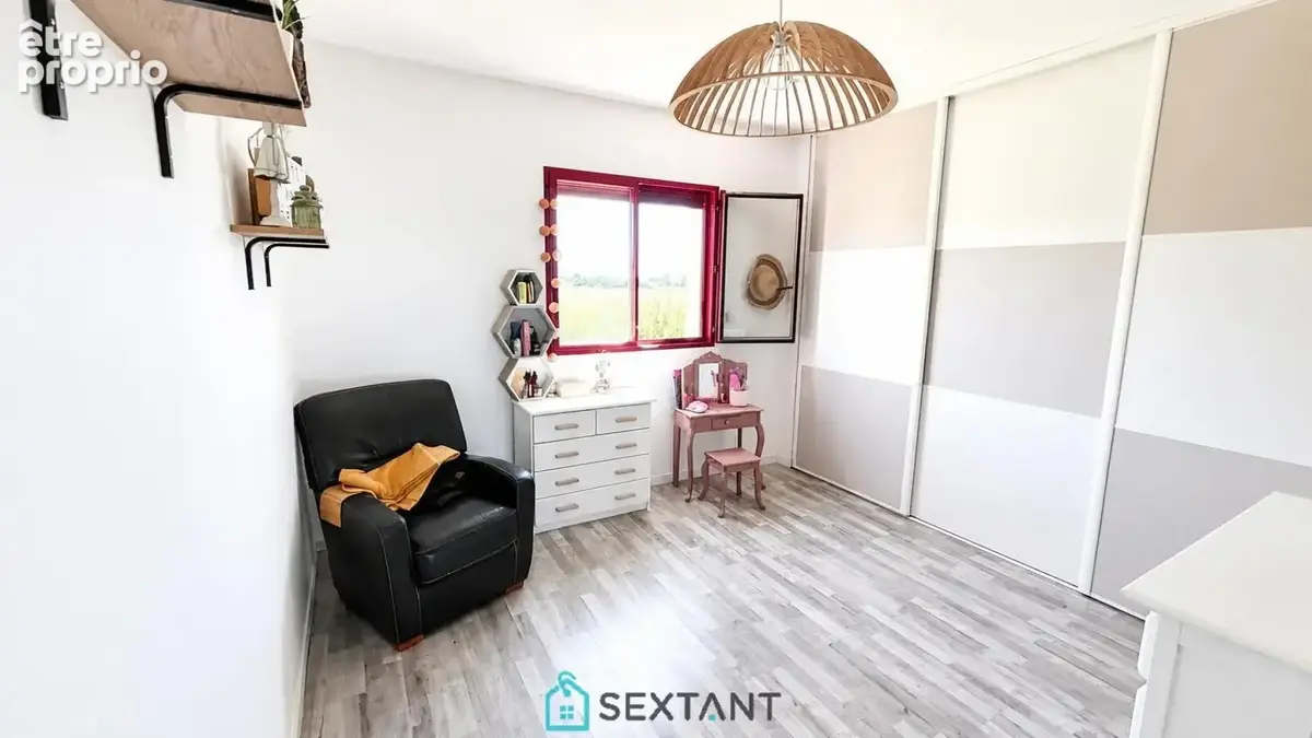 Maison contemporaine de plain-pied  250 m² habitables  terrain de 3 300 m²  dpe b - photo 8