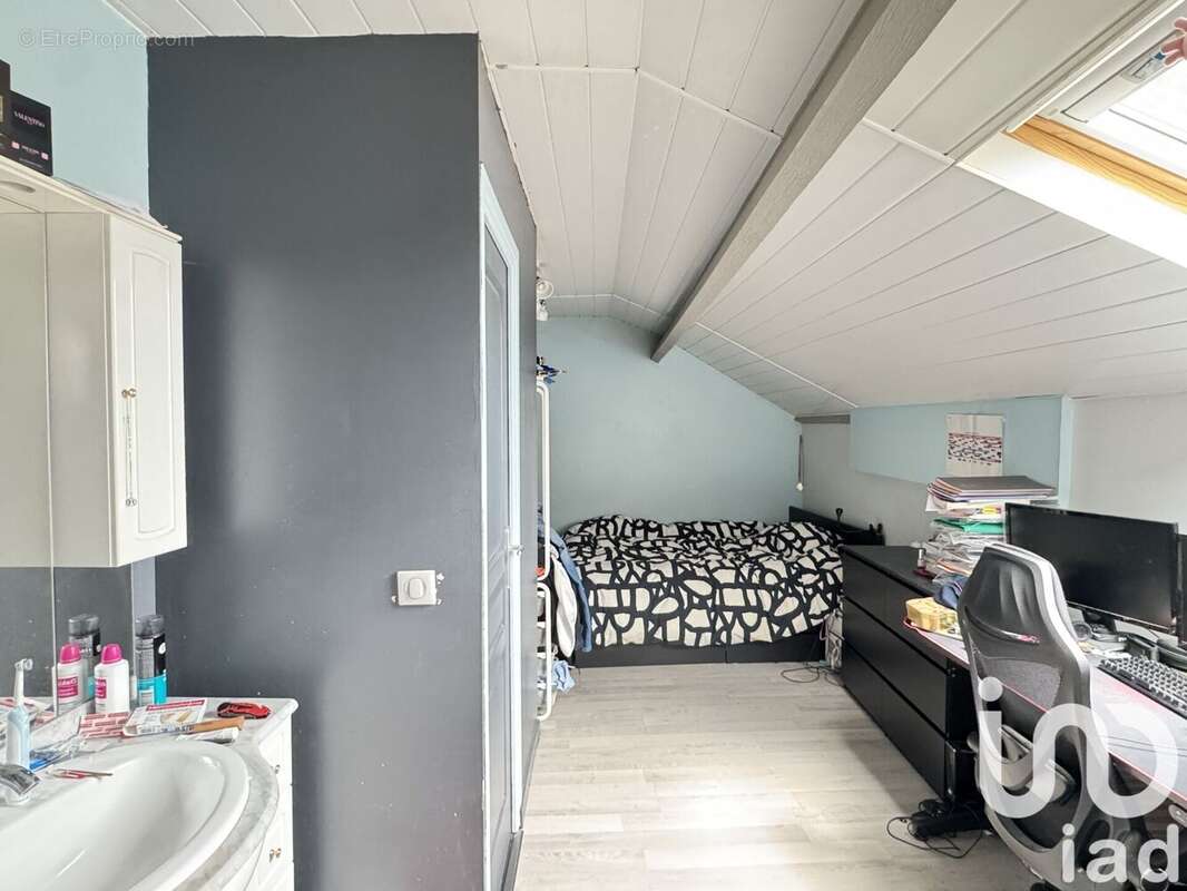 Photo 9 - Maison à LES CLAYES-SOUS-BOIS