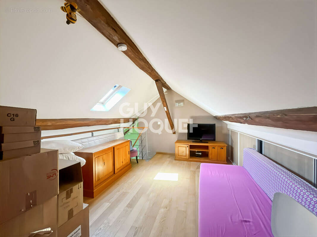 Maison à FONTENAY-TRESIGNY