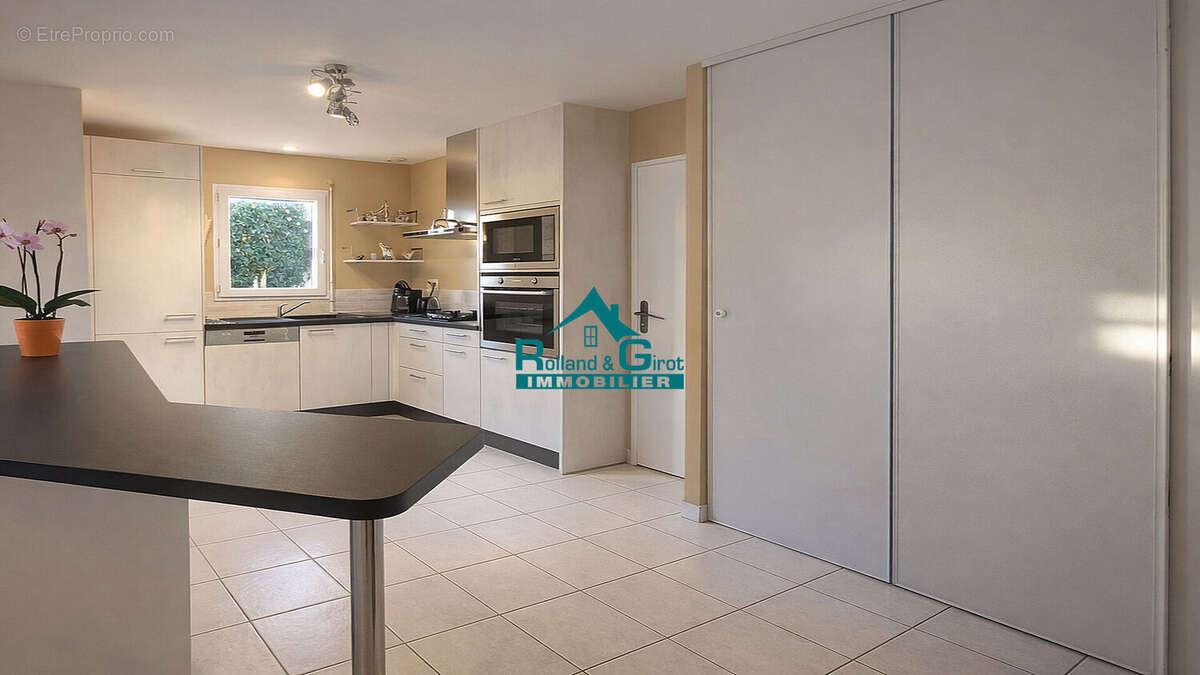 Maison à SAINT-AUBIN-D'AUBIGNE