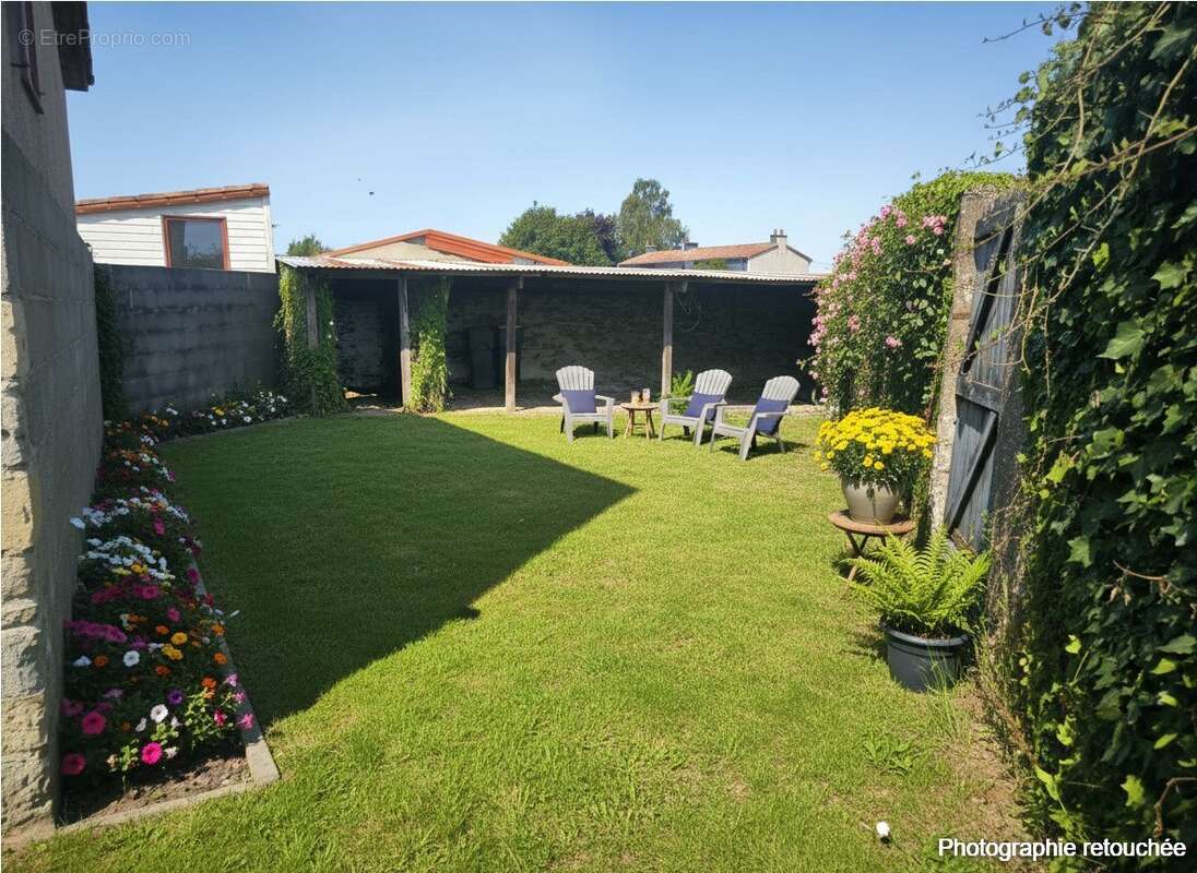 Maison à LA VARENNE