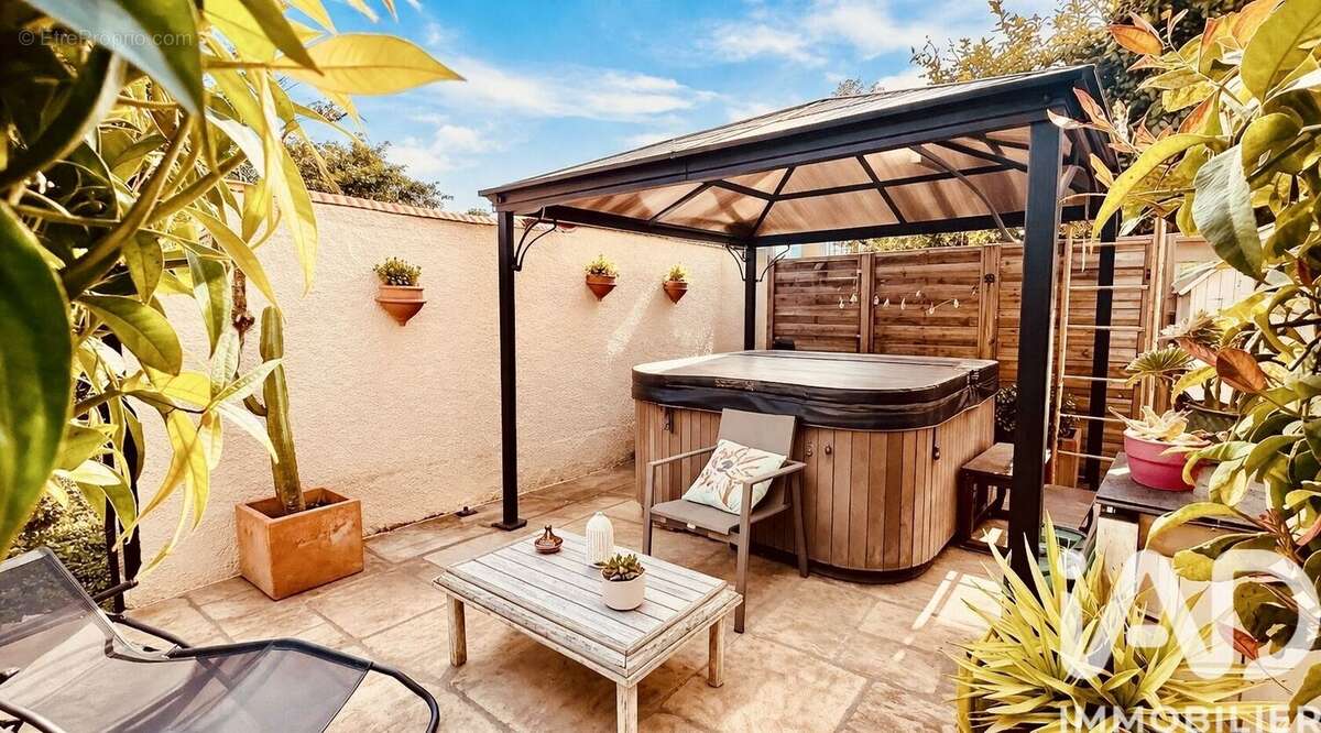 Photo 2 - Maison à SAINT-LAURENT-DE-LA-SALANQUE