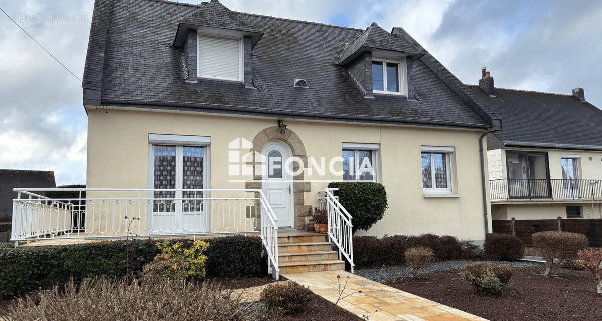 Maison à CHATEAUBOURG