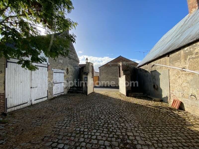 Maison à CREPY
