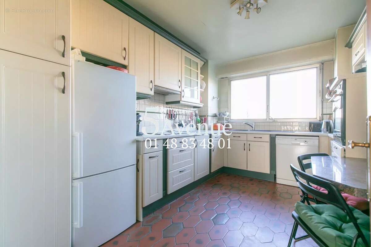Appartement à SAINT-MAUR-DES-FOSSES