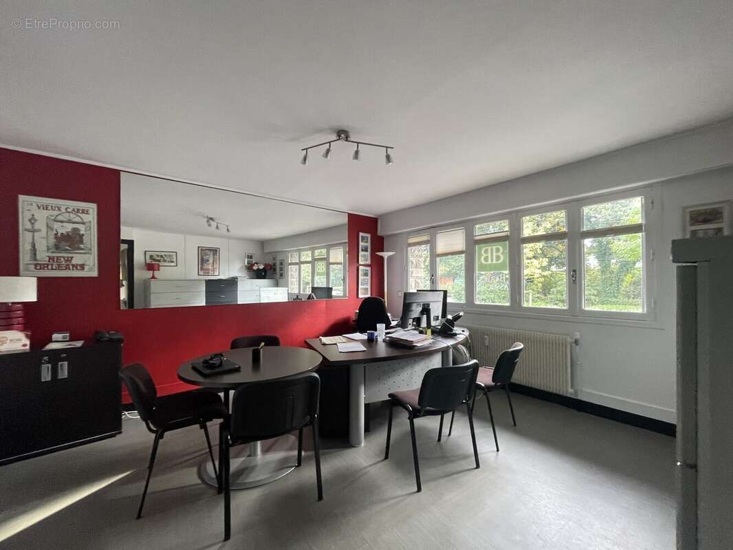 Commerce à CLERMONT-FERRAND