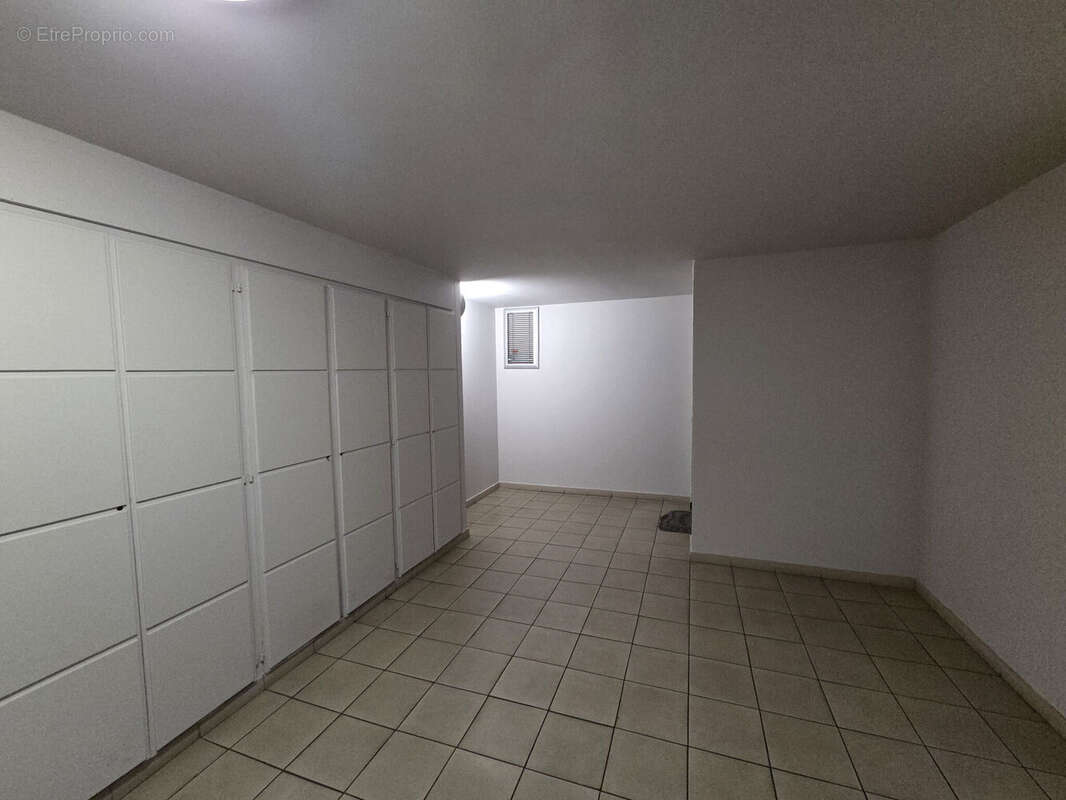 Photo 9 - Appartement à SAINT-DENIS