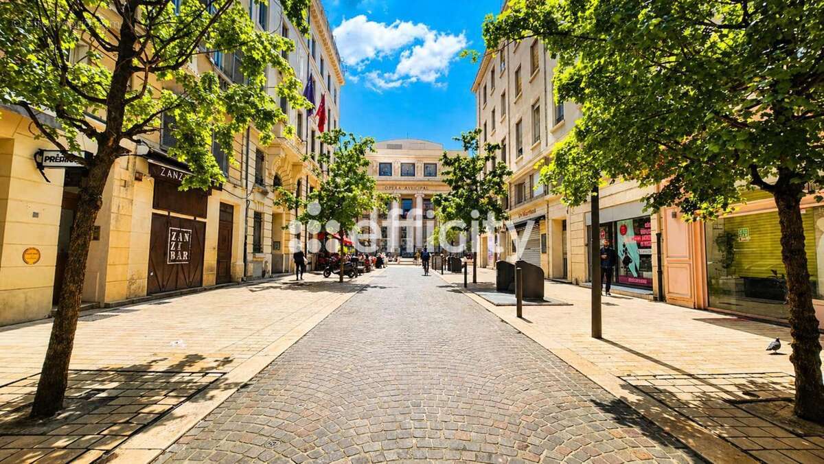 Appartement à MARSEILLE-1E