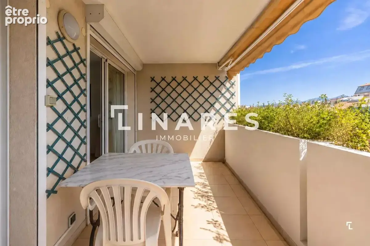 VIDA LOCA - Appartement T3 de 63m2 - Terrasse - Box (sus) - 13008 - photo 2